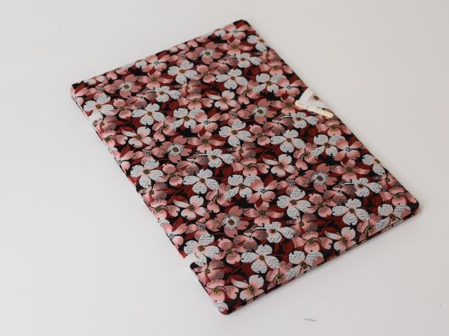 Book Folder 06