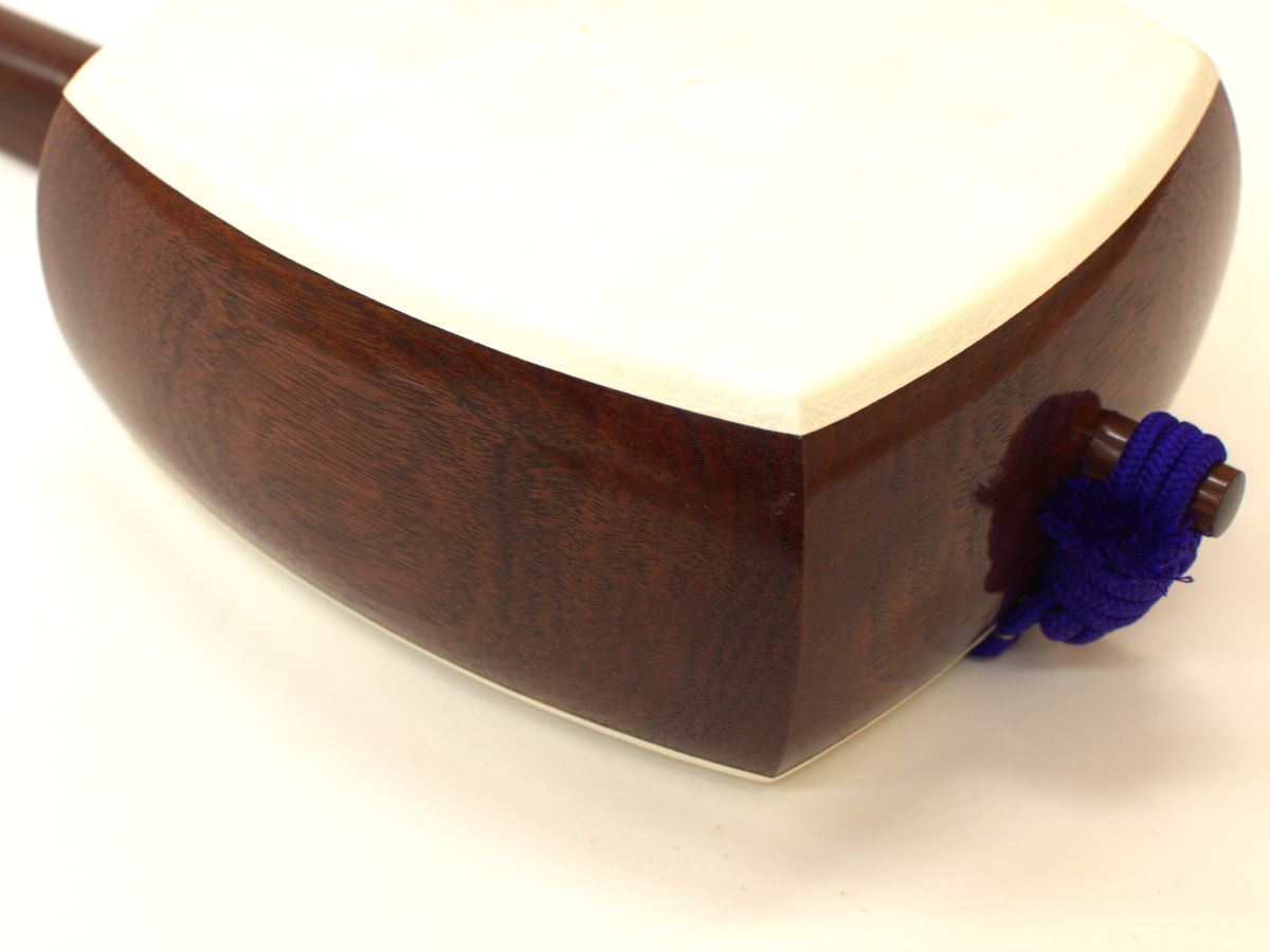 *中古*民謡三味線 02(紫檀・二寸詰)