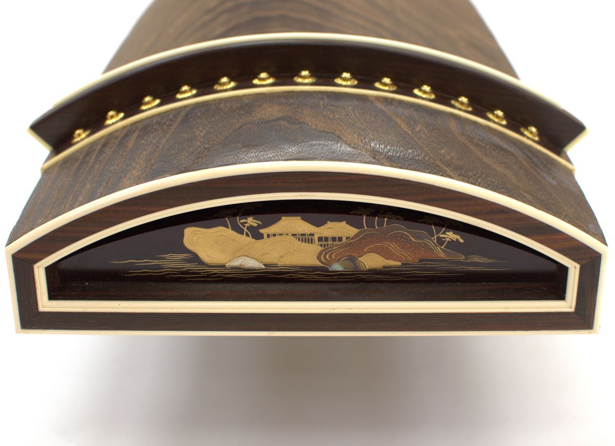 Koto 04 (Rosewood, Hanuwazuno) – サトウ楽器